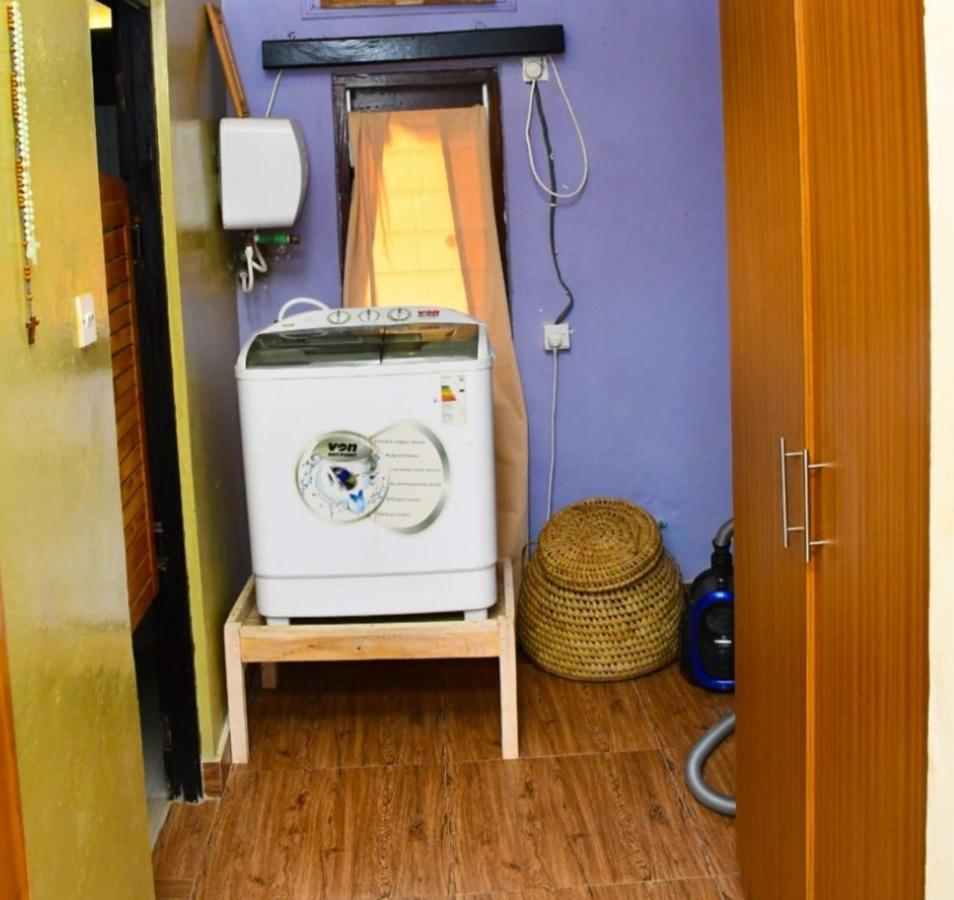 Mavericks Convenient Cozy Loft In Diani'S Cbd Ukunda Ngoại thất bức ảnh
